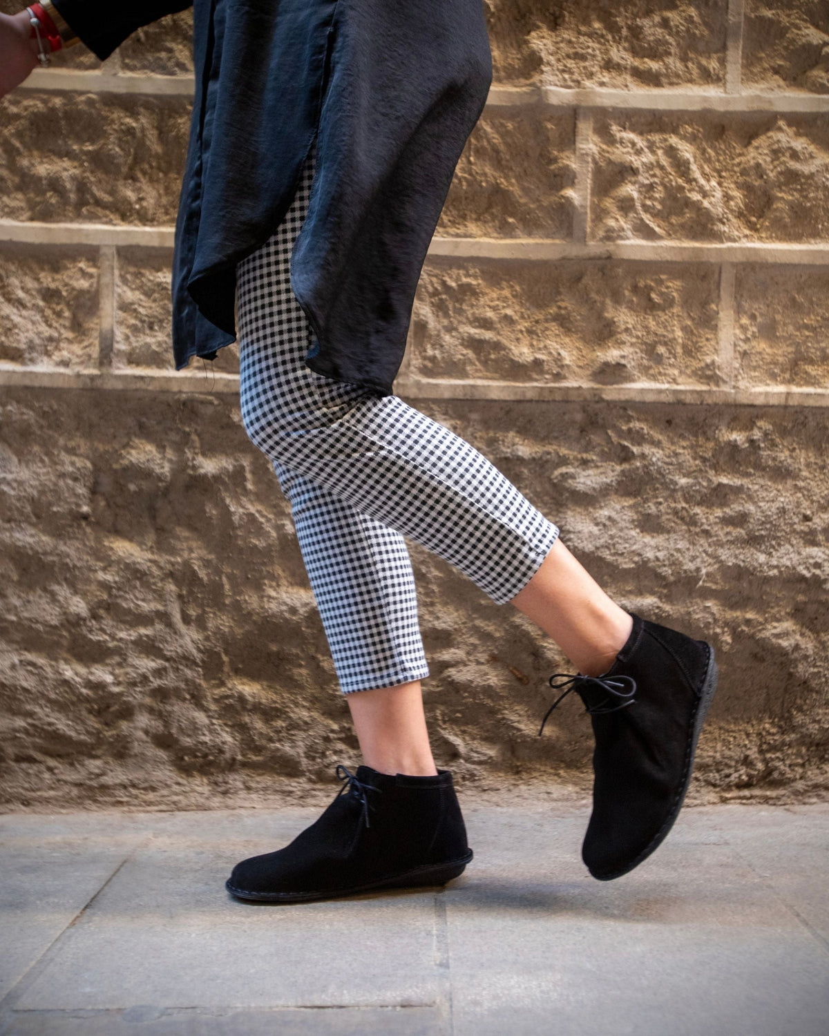 JTREE Suede Constellation Black